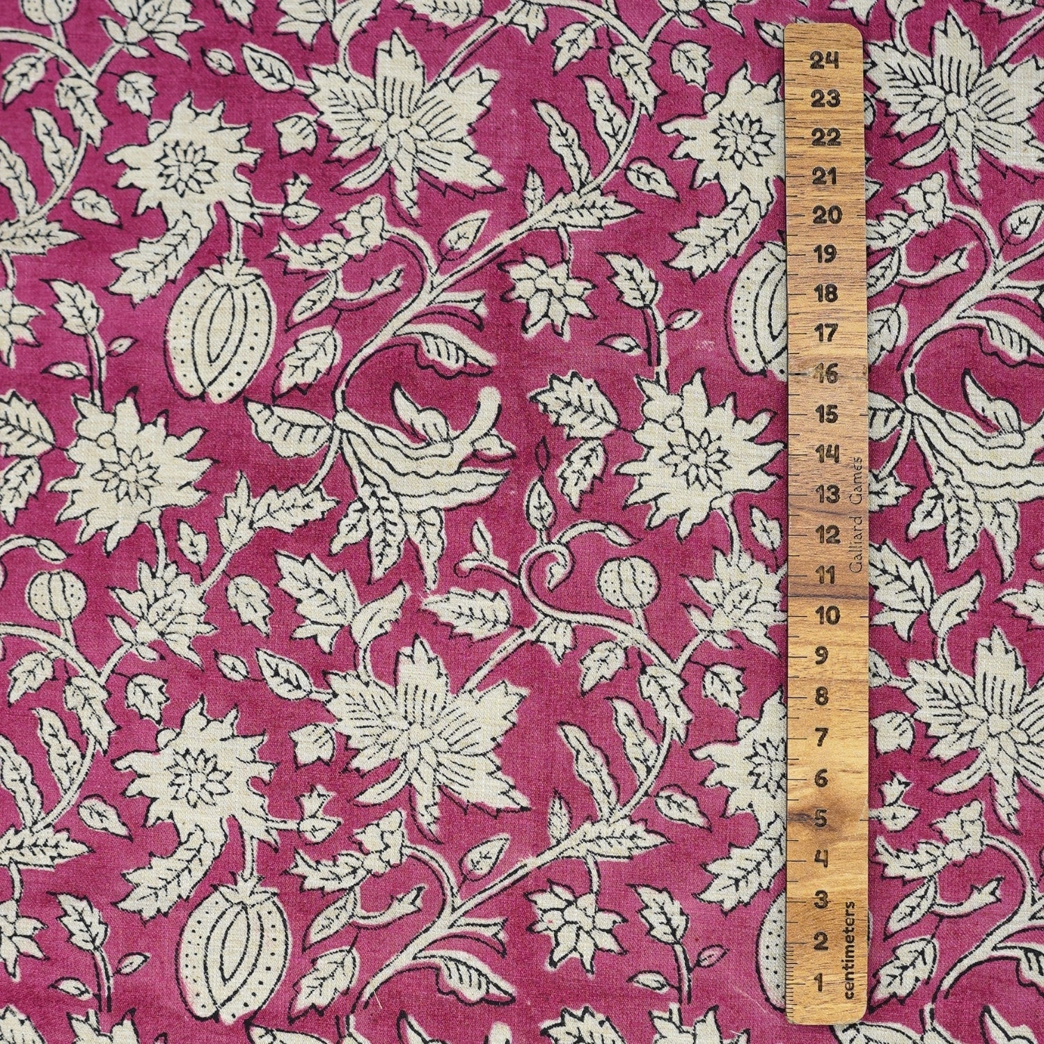 Handblock Printed Pink Floral Linen Blend Fabric Boho Style Artisanal Home Decor– Manikarnika