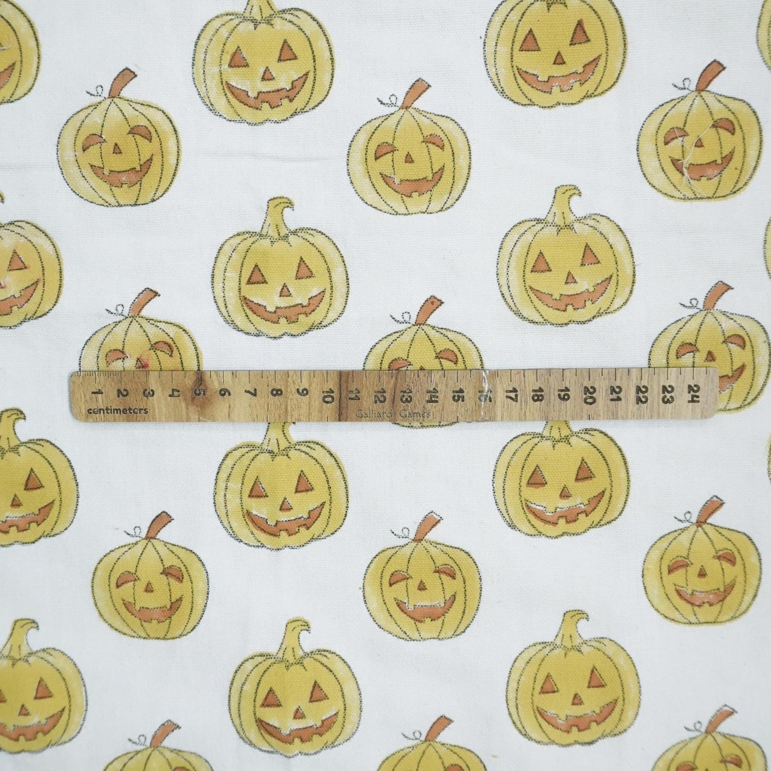 Pure cotton linen handmade upholstery fabric, floral cushion and table cover designVintage block printed thick linen fabric, 58" width, handmade decor textile Traditional Indian floral block print, cotton-linen fabric for farmhouse napkins and drapes.