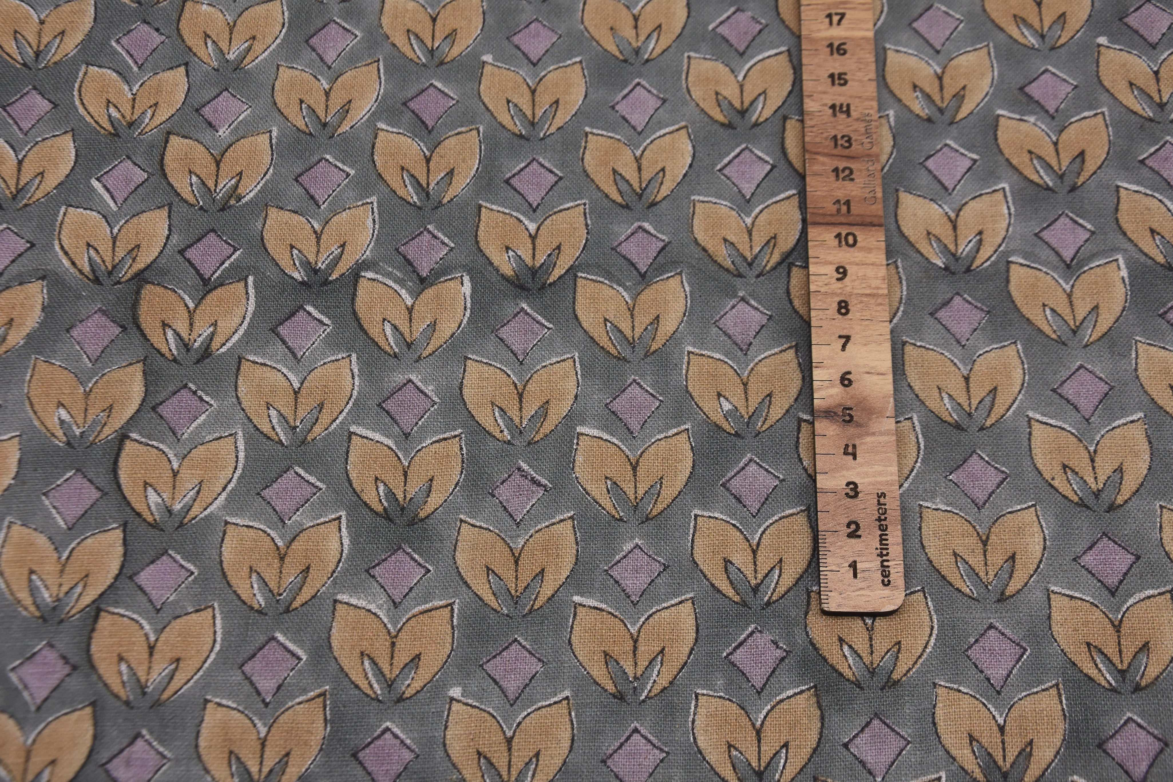 Table cloth pure linen 58" wide, block print fabric, fabric pillows and cushions, printed curtains, Indian fabric, linen fabric - TITLEE