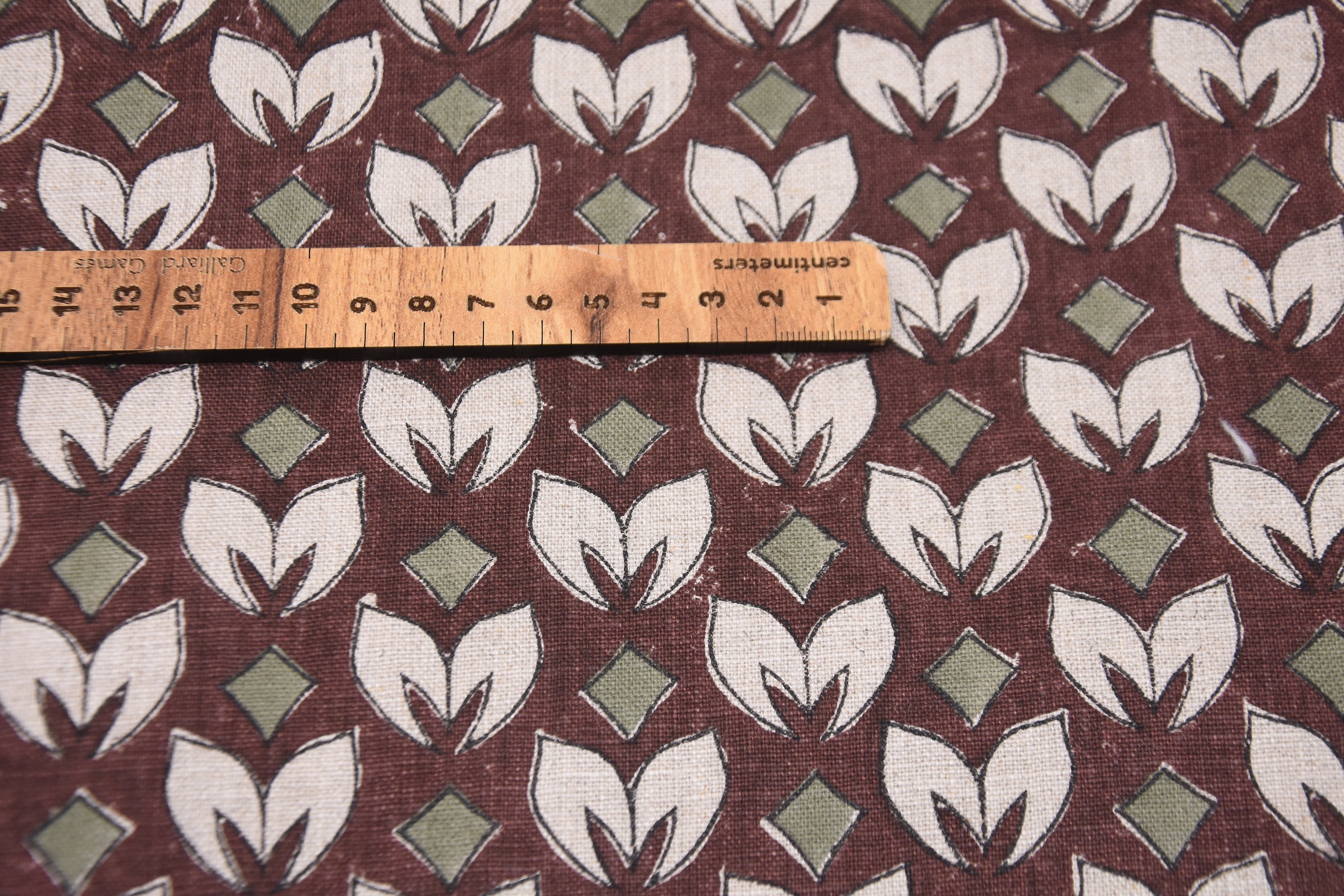 Linen block print pure linen 58" wide, fabric pillows and cushions, printed curtains, Indian fabric - TITLEE