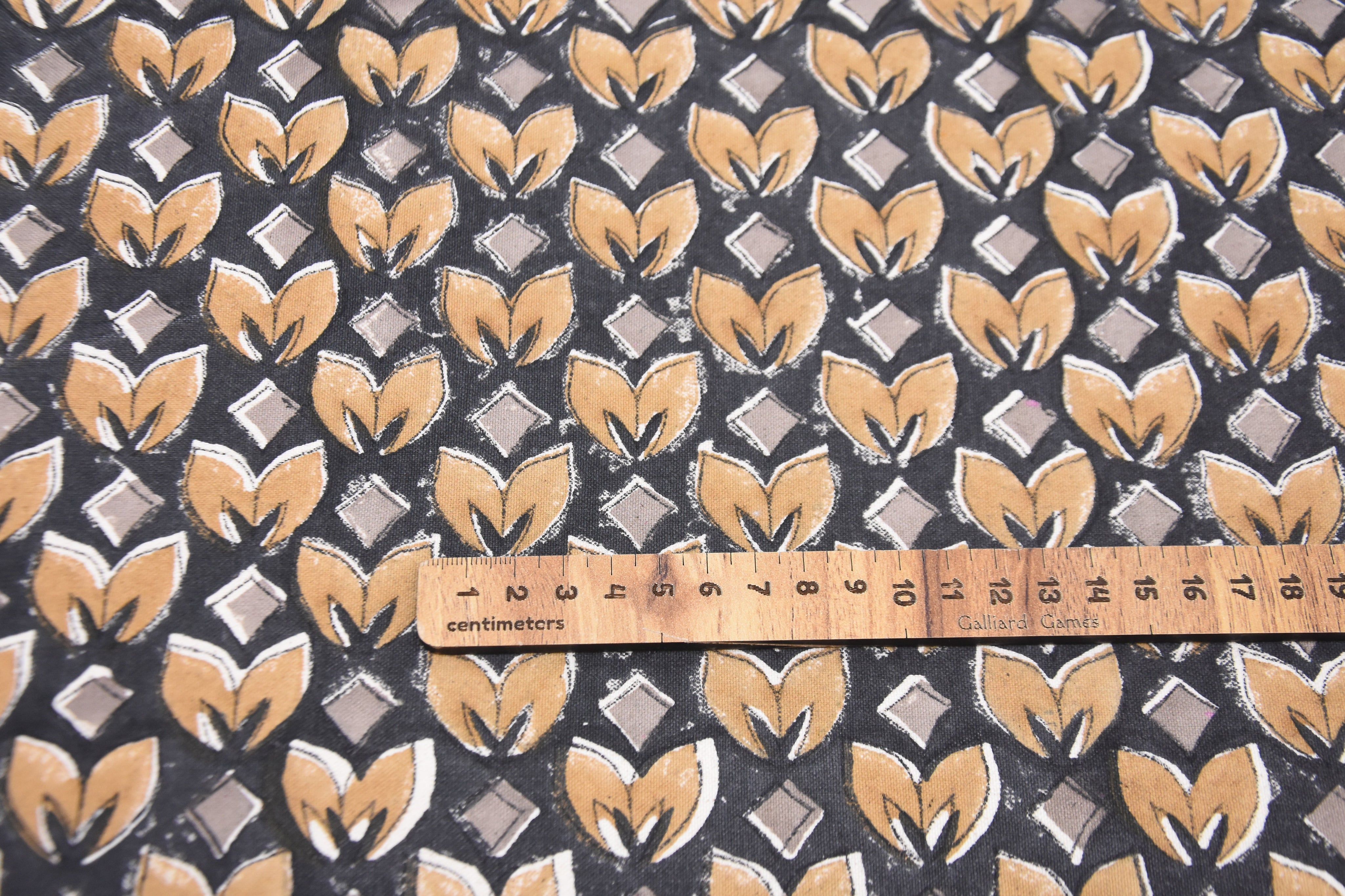 Block print fabric, thick cotton white 63" wide, linen fabric for pillows, decorative cushions, lampshade, linen window curtains - TITLEE