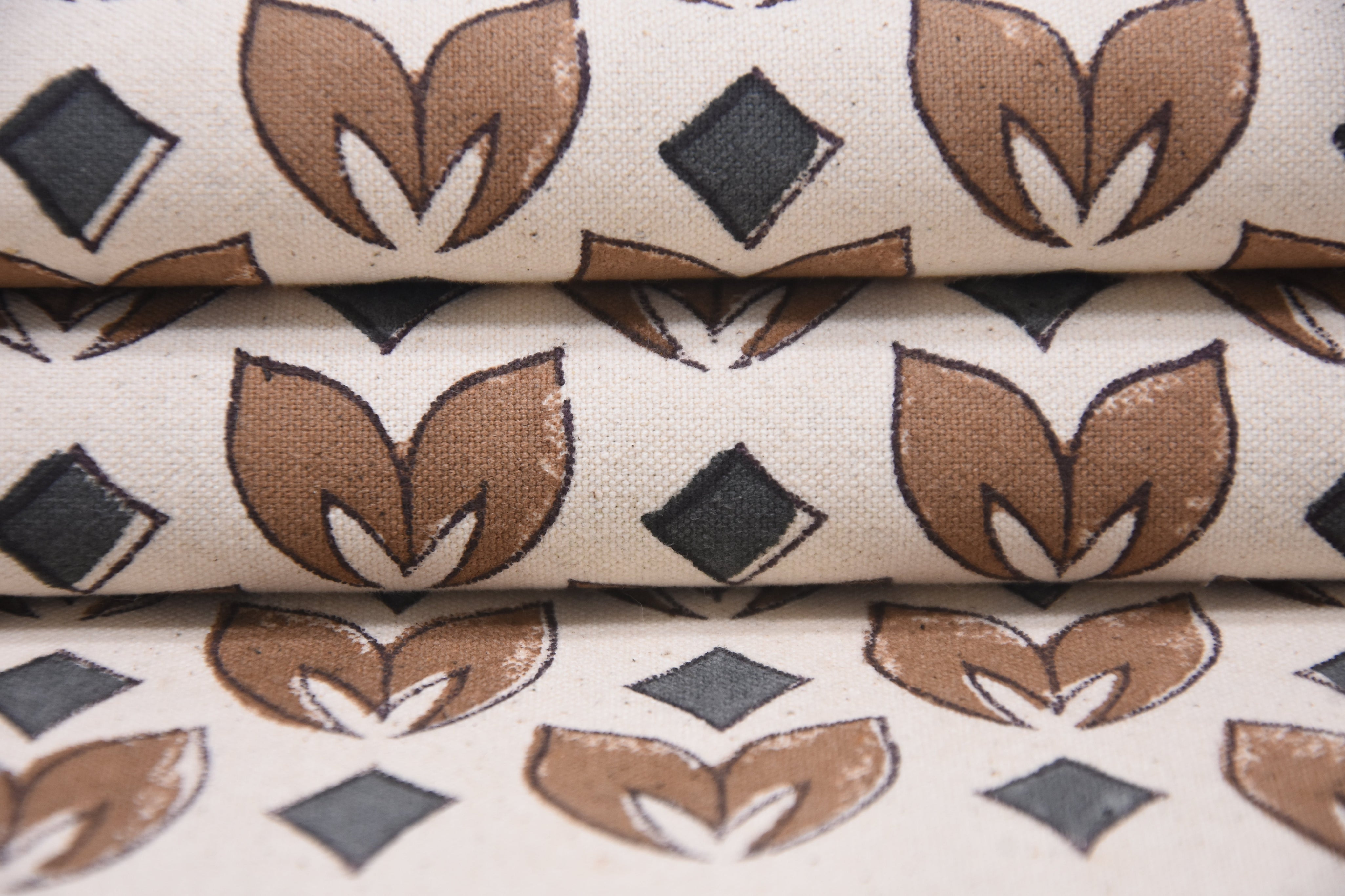 Block print thick cotton 44" wide, cotton fabric, hand block linen for decorative cushions and pillows, linen window blinds - TITLEE