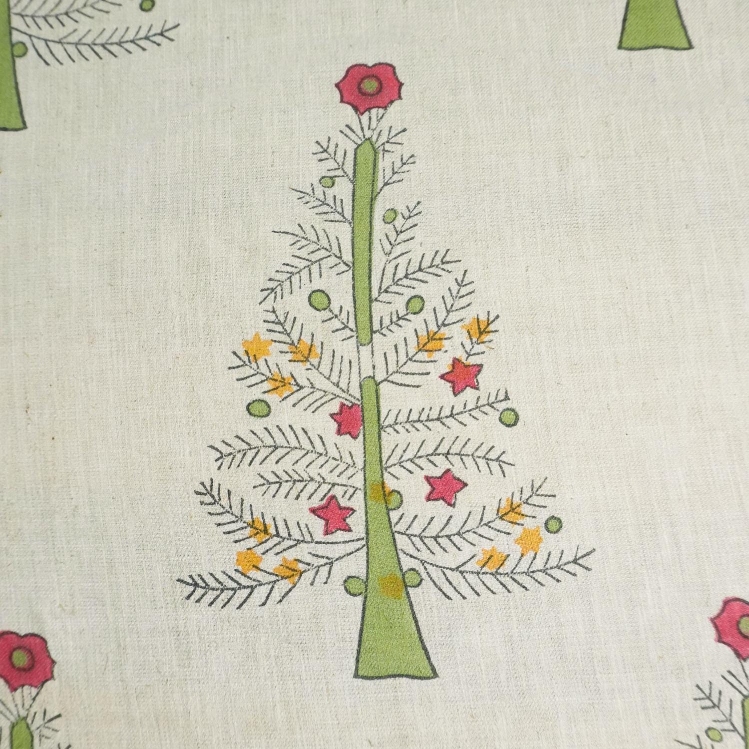 HANDMADE ART BLOCK PRINTED BEDROOM DECOR LINEN BLEND FABRIC GREEN FLORAL - CHRISTMAS TREE