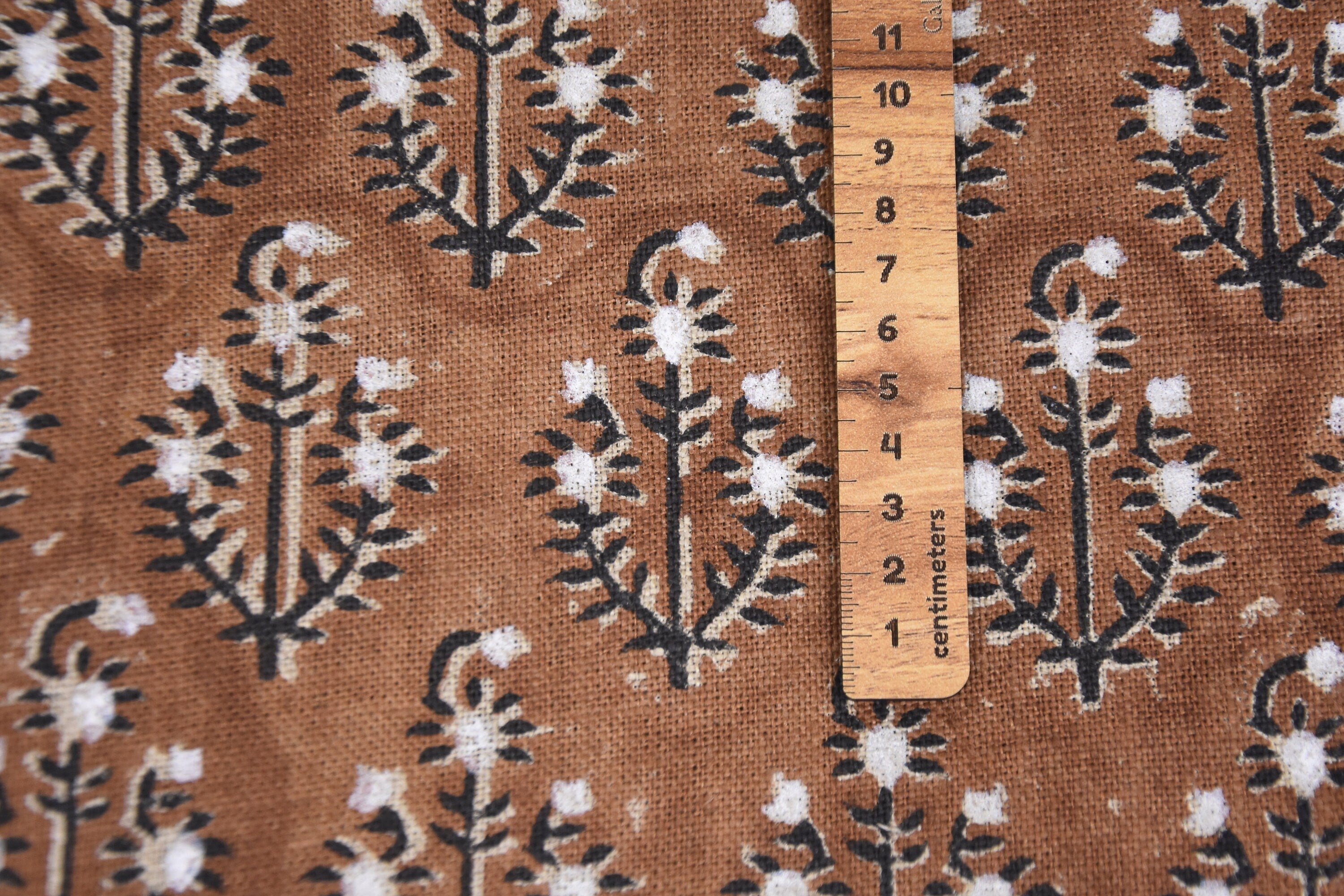 Block print Thick linen 58" wide, Indian fabric, floral print pillow cover, table cloth, handloom curtains, linen by yards - NEEL GAGAN