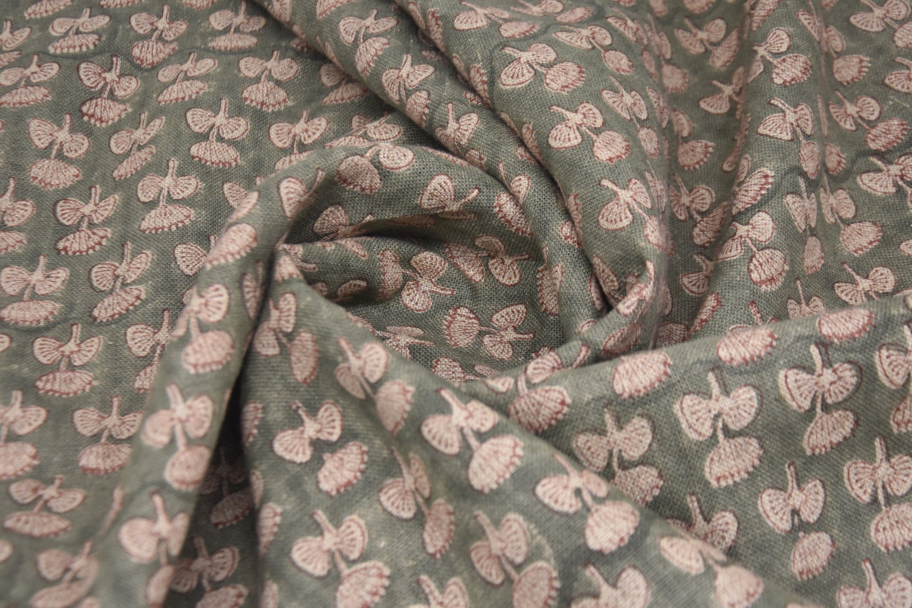Thick linen 58" wide, Indian fabric print, Block print curtains, linen block print, handmade blocks, Sewing fabric - DAMARU