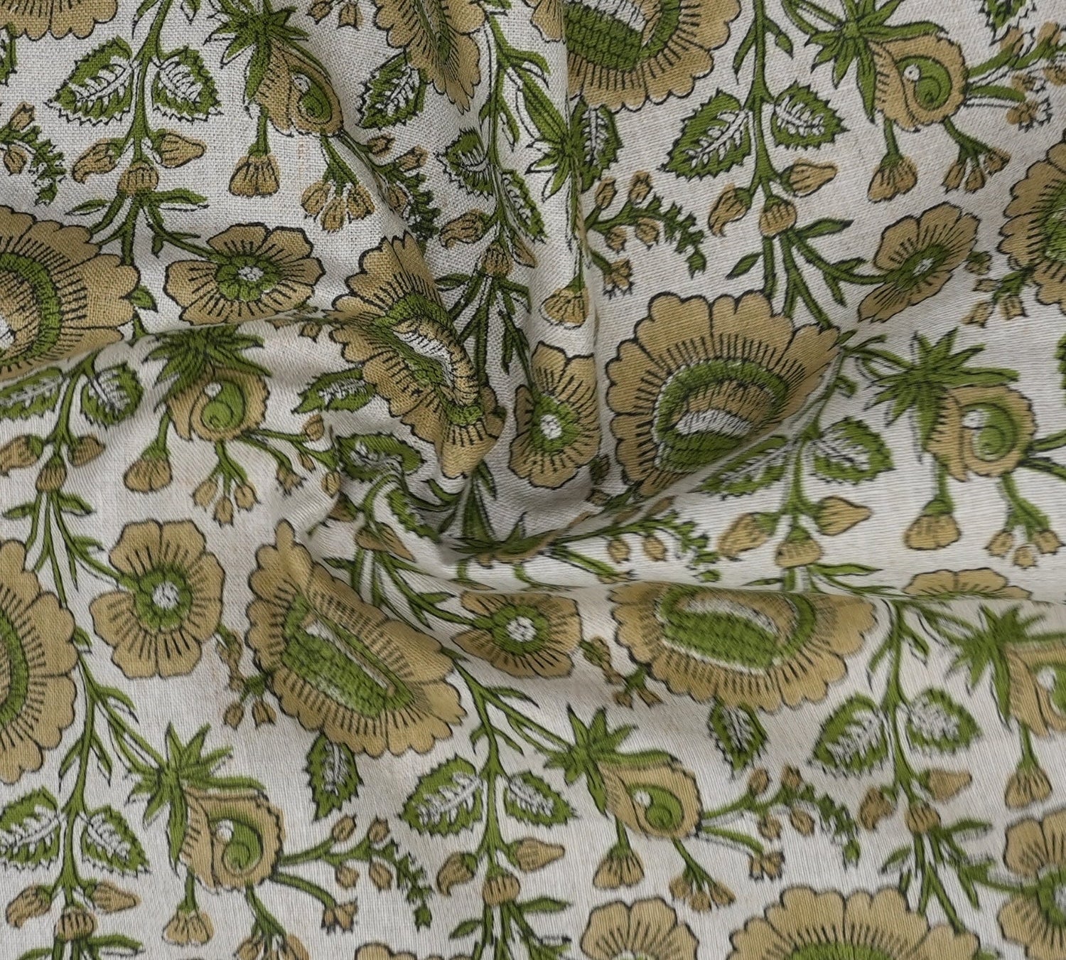 Handcrafted Elegant Green Floral Pure Linen Sustainable & Soft Fabric - Sunflower Design