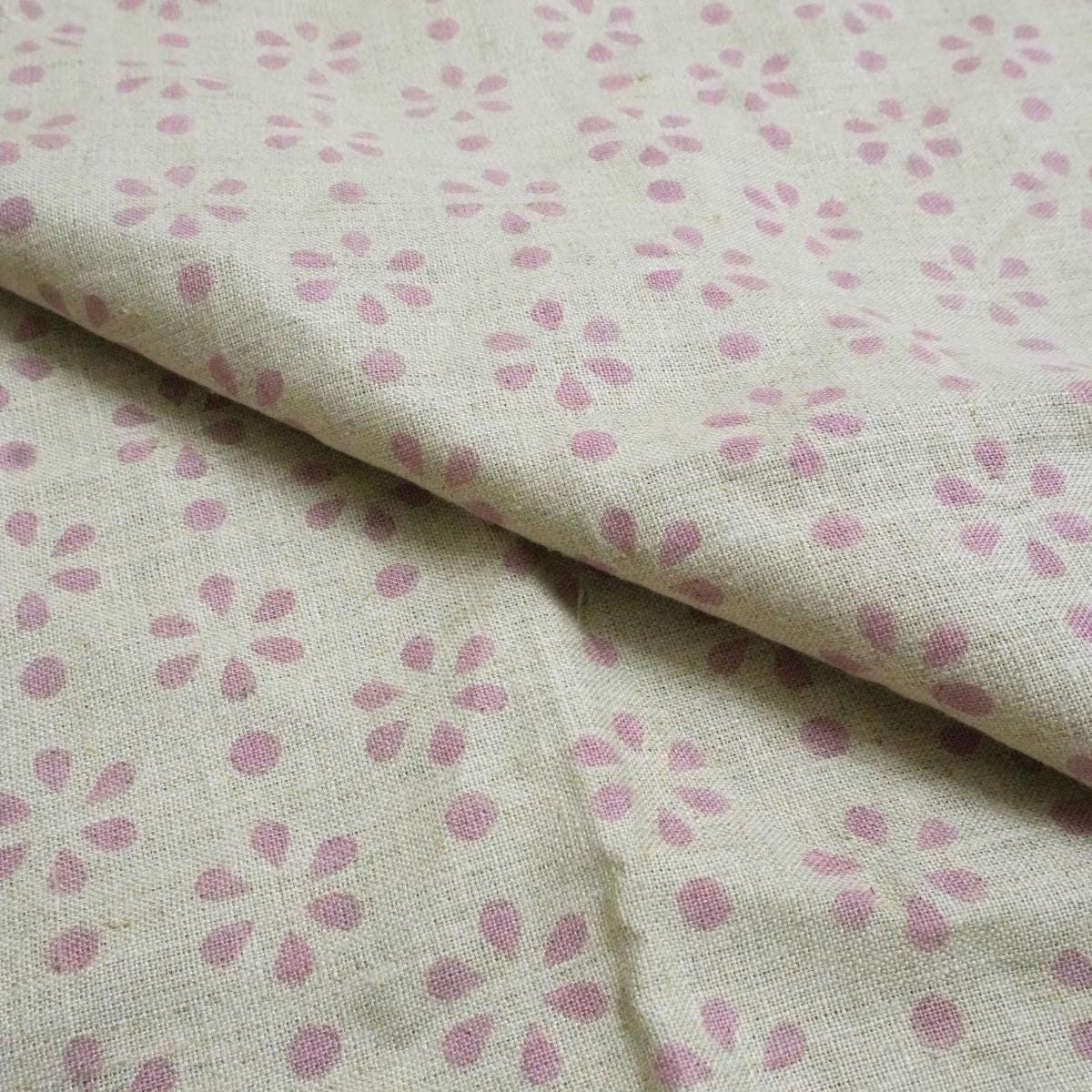 Block Print Linen with Earth-Inspired Tones for Eco-Friendly Decor Linen Home Decor Fabric with Floral Block Printing, 58” Wide for Versatility Botanical Block Print Linen, Ideal for Stylish Table Runners and Pillows .