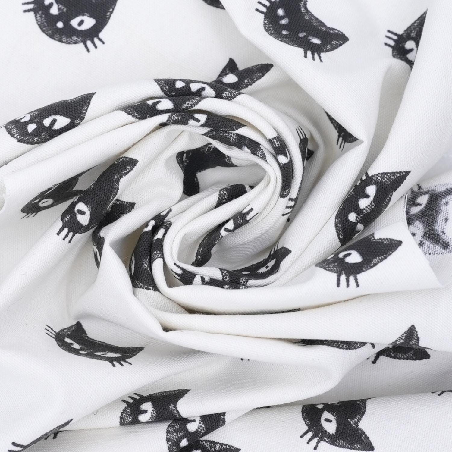 Thick Cotton White Black Kitti Block Printed Cushion Cover for Table Cover & Cushion Cover