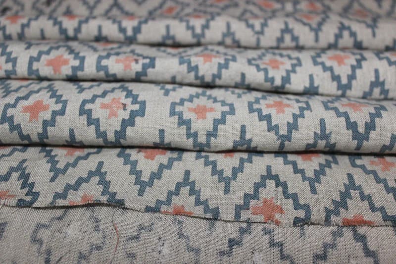 FloralHandBlock-PrintForPureLinenFabric-Ikat_7.jpg