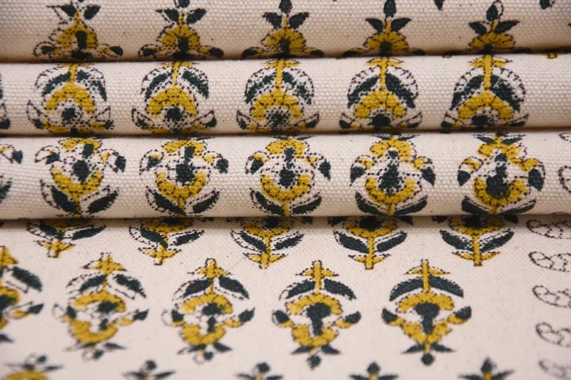 HandBlockPrint-DuckCanvasFabric-Window_GoldfishBorder_5.jpg