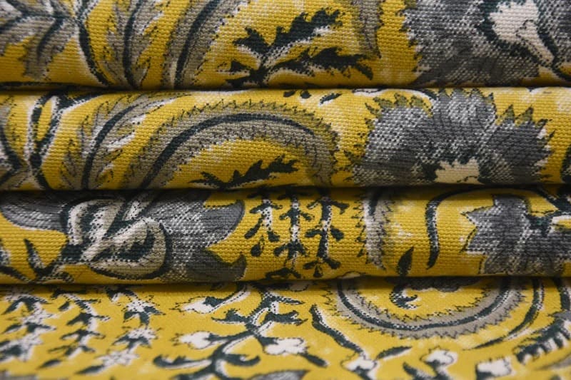 HandBlockPrintGrey-ThickCottonWhite63WFabric-Kundanvan_8.jpg