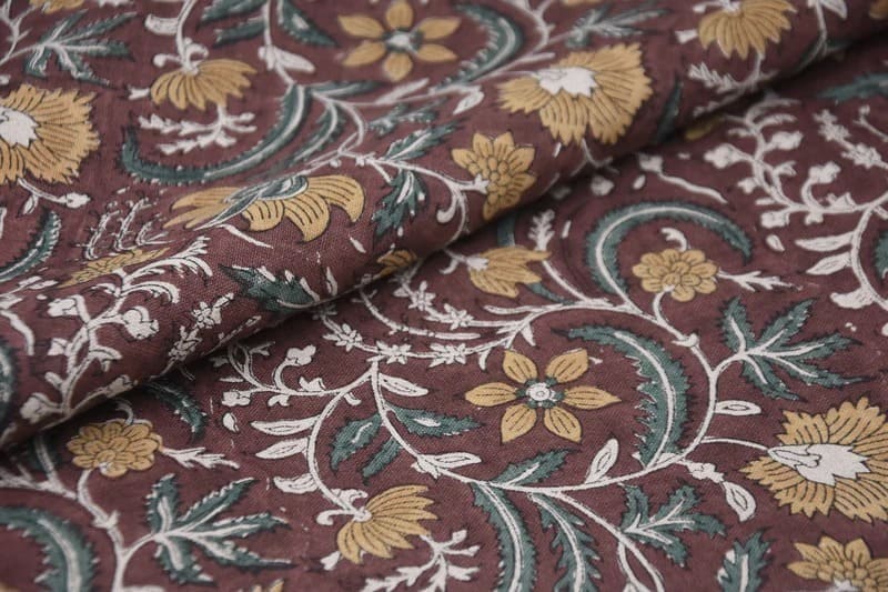 HandCrafted-BlockPrintBrownLinenFabricForCushion_Kundanvan_8.jpg