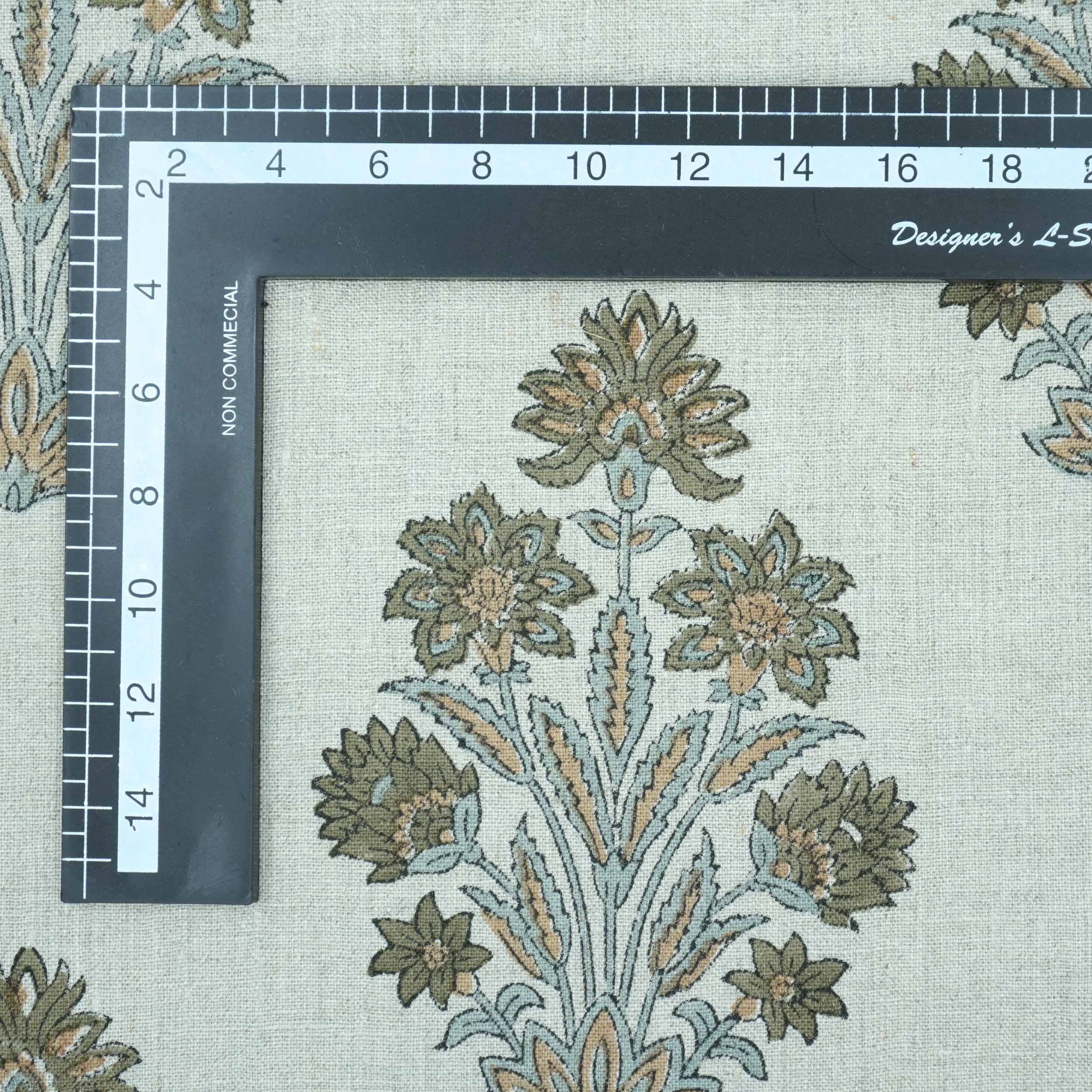 Indian Artisan Morpankh Green Floral Pure Linen Napkins Fabric