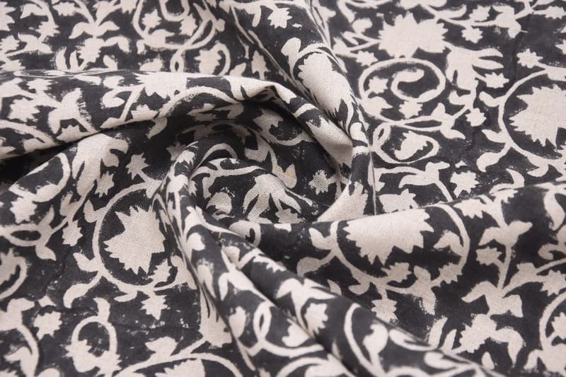 HandmadeBlock-PrintThickLinenFabricForPillow-Devdas.jpg