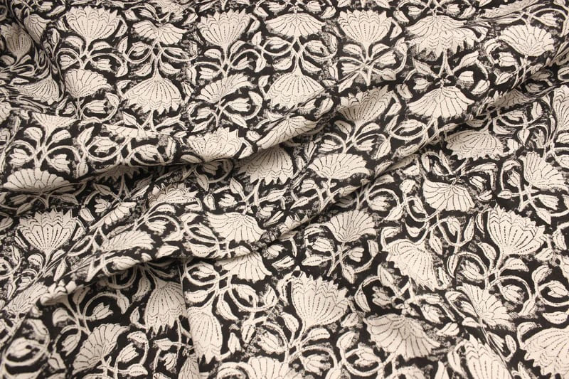 Handmade Block Print Thick Cotton Fabric - Ulta Kamal