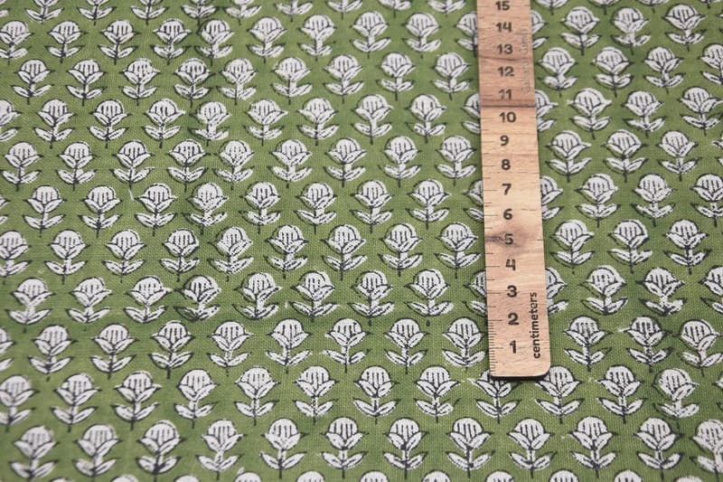 Hand Block Print Thick Cotton White Fabric - Tarangni