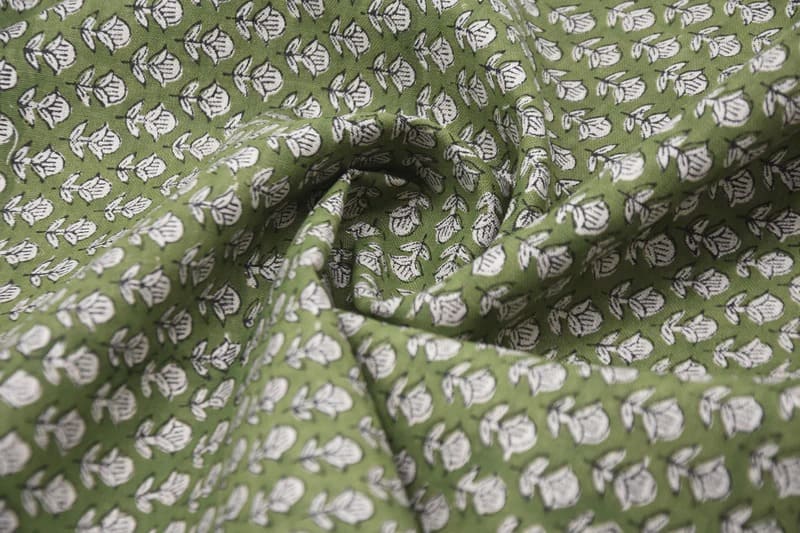 ThickWhite-CottonHandBlockPrintFabric_Tarangni_9.jpg