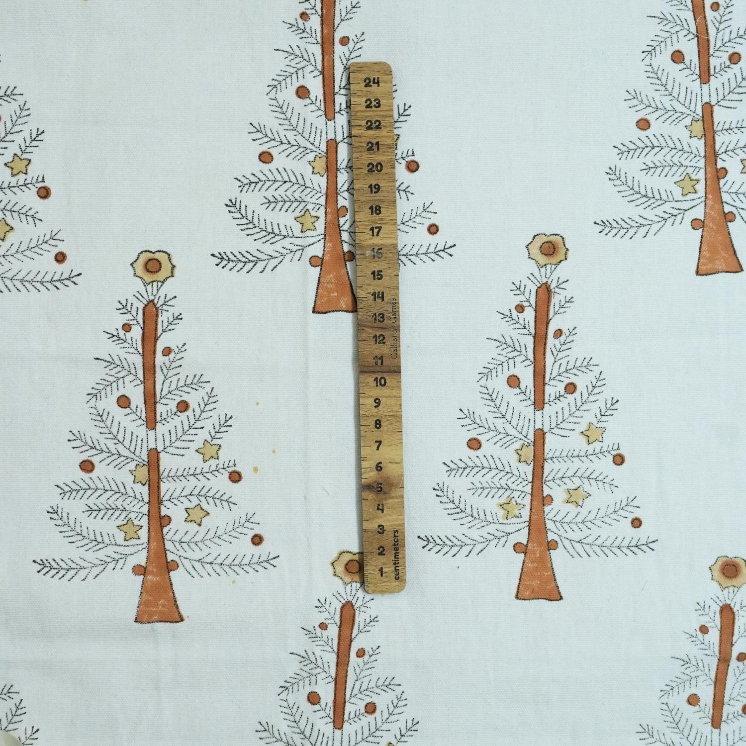 Indian Handmade Brown Block Printed Floral Christmas Decor Thick Cotton White Fabric – CHRISTMAS TREE