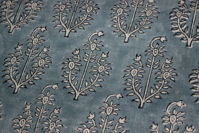 eco-friendly-hand-block-print-blue-thick-linen-fabric-neel-ganga_2.jpg