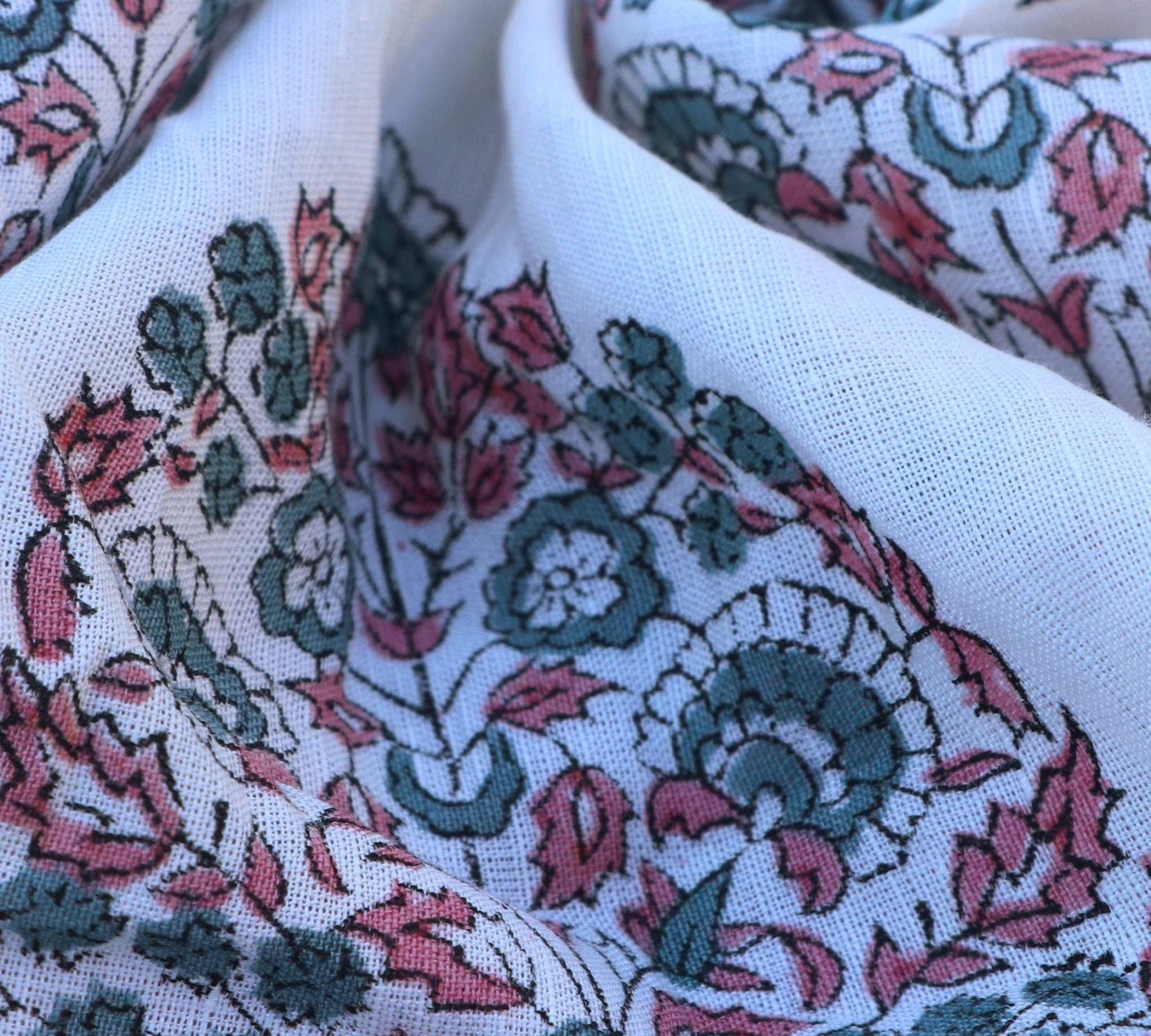 Guldasta  Pure Linen White Fabric Dress Linen Ready To Use,Linen For Home Decor, Handloom Design, Apron Fabric, Dress Material