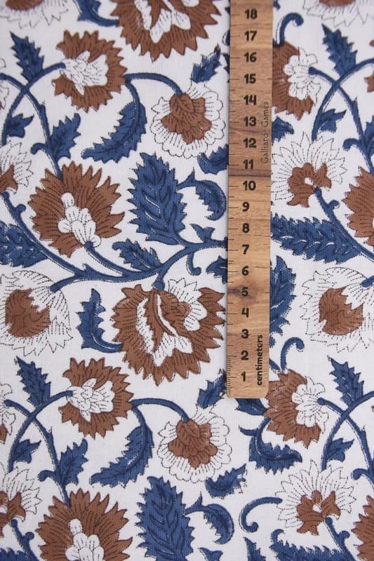 Handmade Block Print Brown Floral Thick Cotton White Fabric – Mandakni