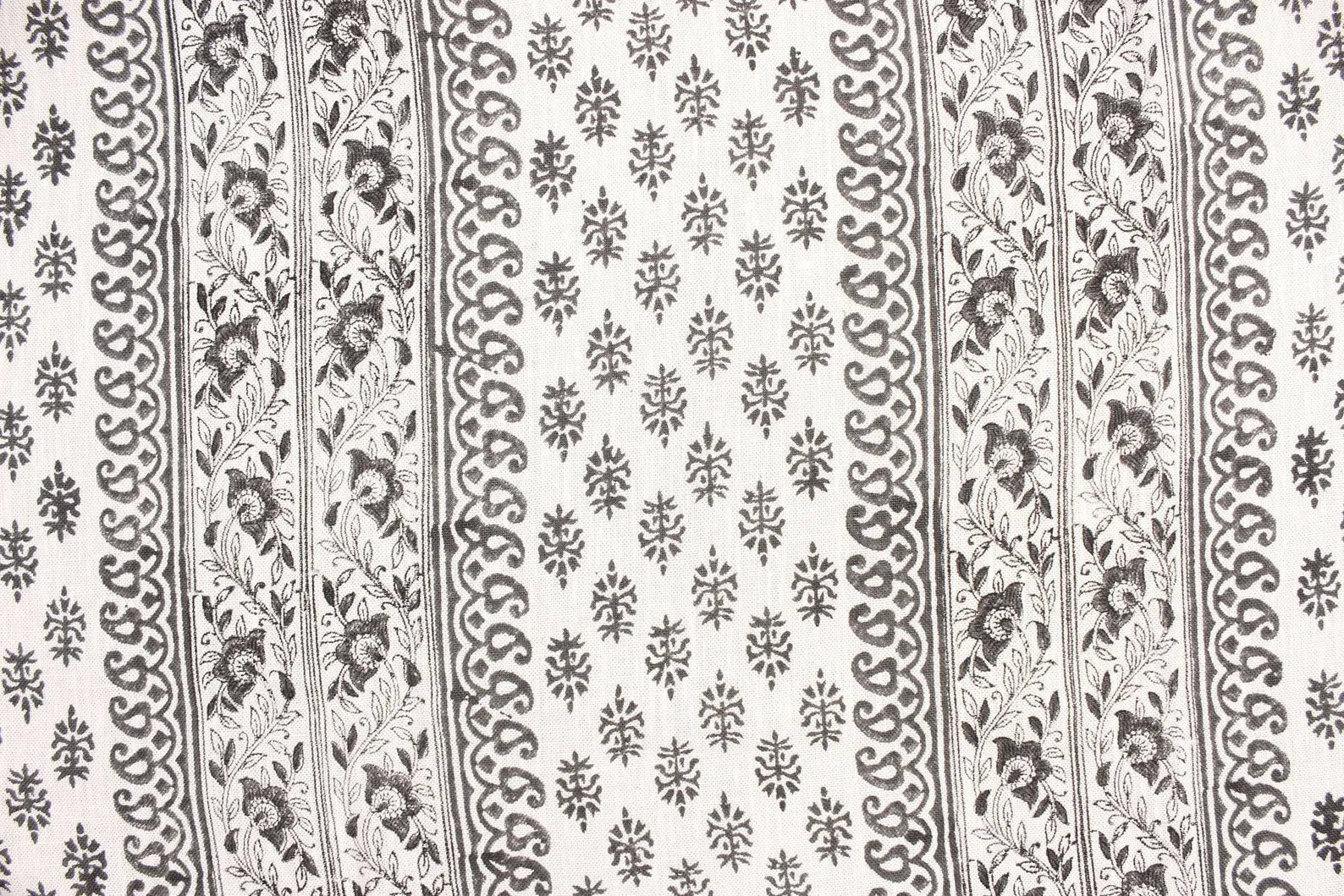 Indian Handcrafed Bagh Buta Block Print Off-White Linen Fabric