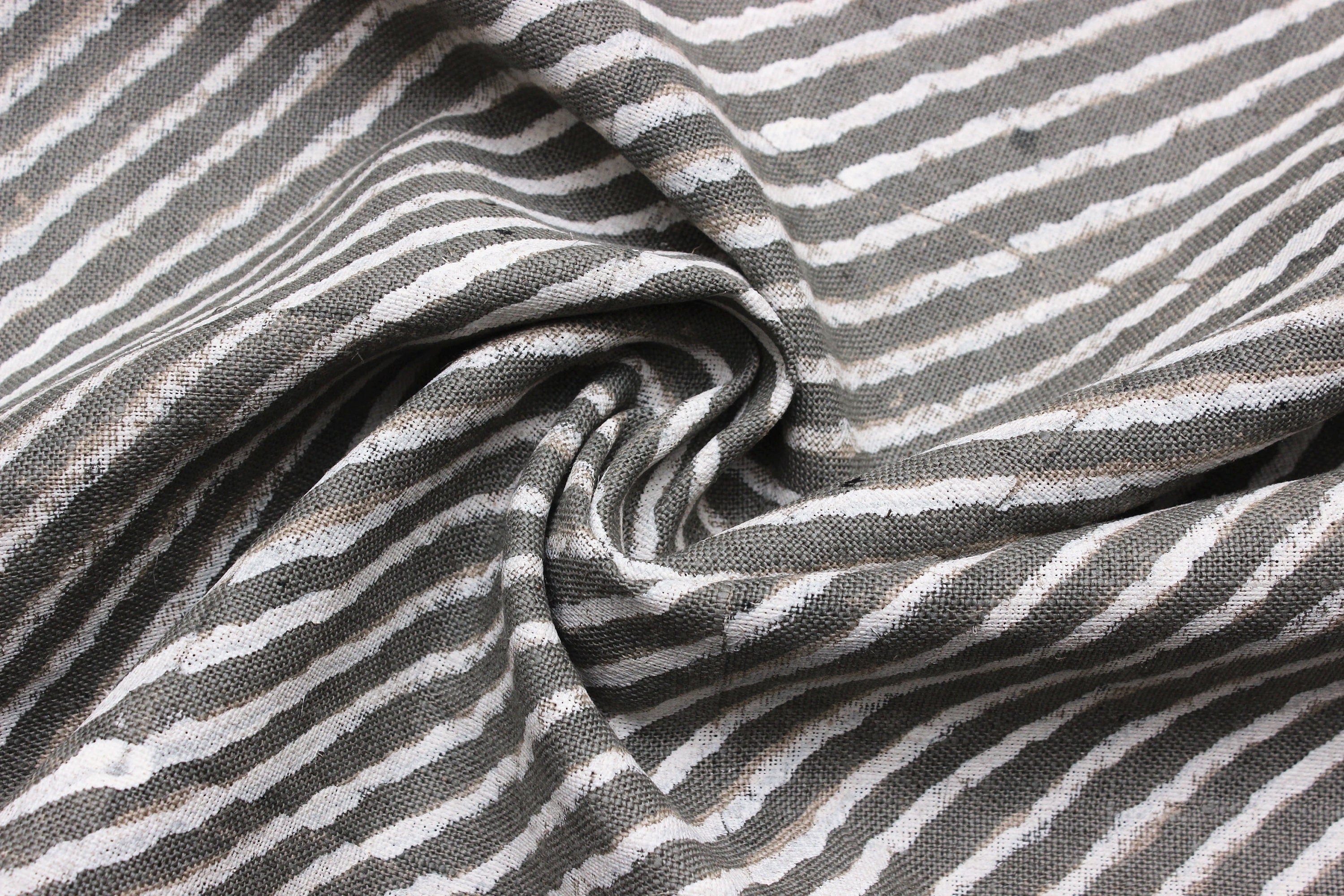 Block Print In Gray/White  Linen Running Fabric, Indian Linen Block Print,Heavy Linen Pillow And Cushion,Home Decor And Upholstery Fabric
