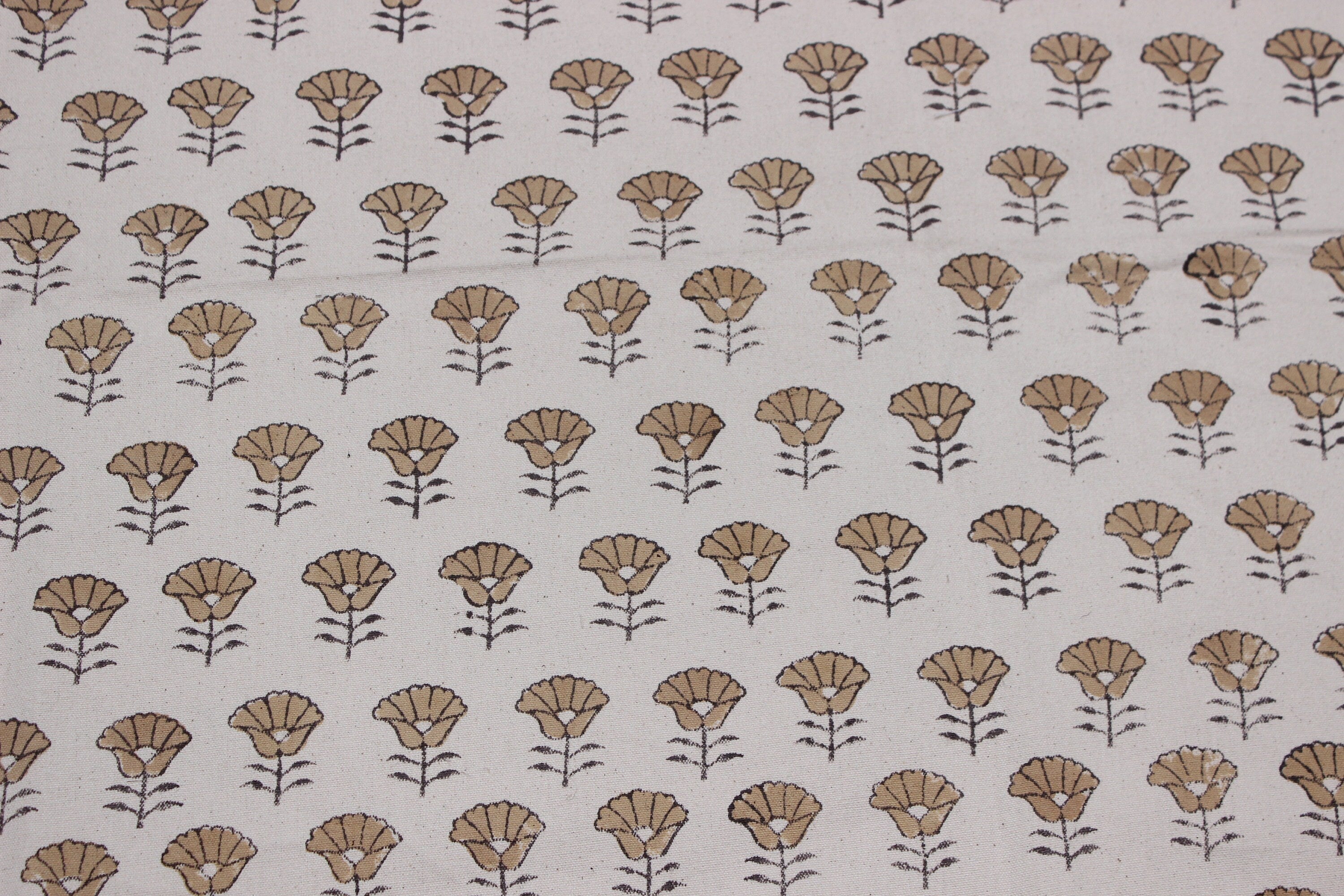 Block Print Linen Fabric, Kohinoor  Indian Cotton Fabric  Thick Hand Loom Linen, Block Print Fabric, Floral Linen Fabric Handmade Upholstery Fabric, Linen For Home