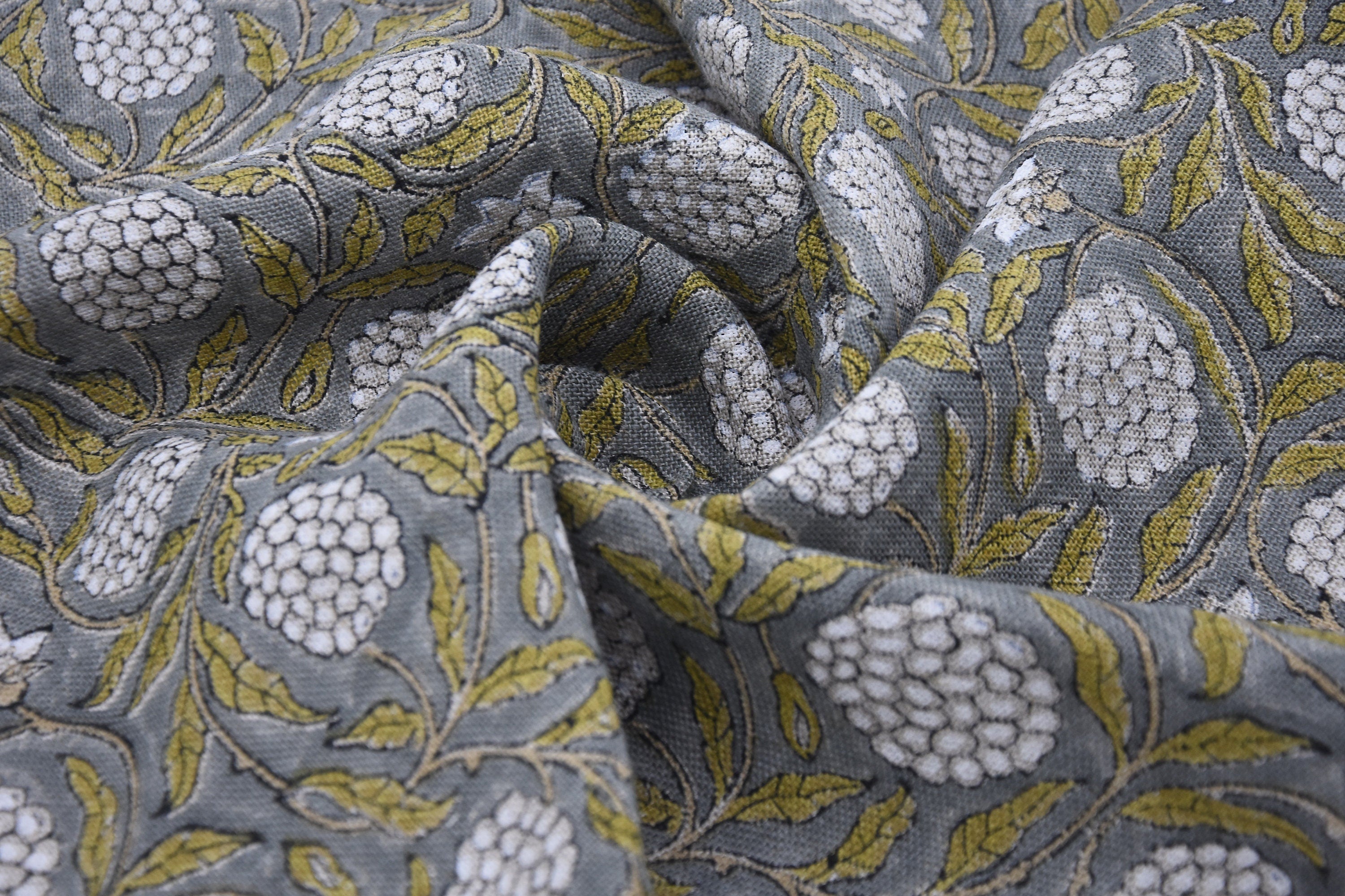 Block Printed Thick Linen 58" Wide, Indian Cushion Cover, Throw Pillow, White Floral, Earthy, Sofa Printed Cover - Meraki