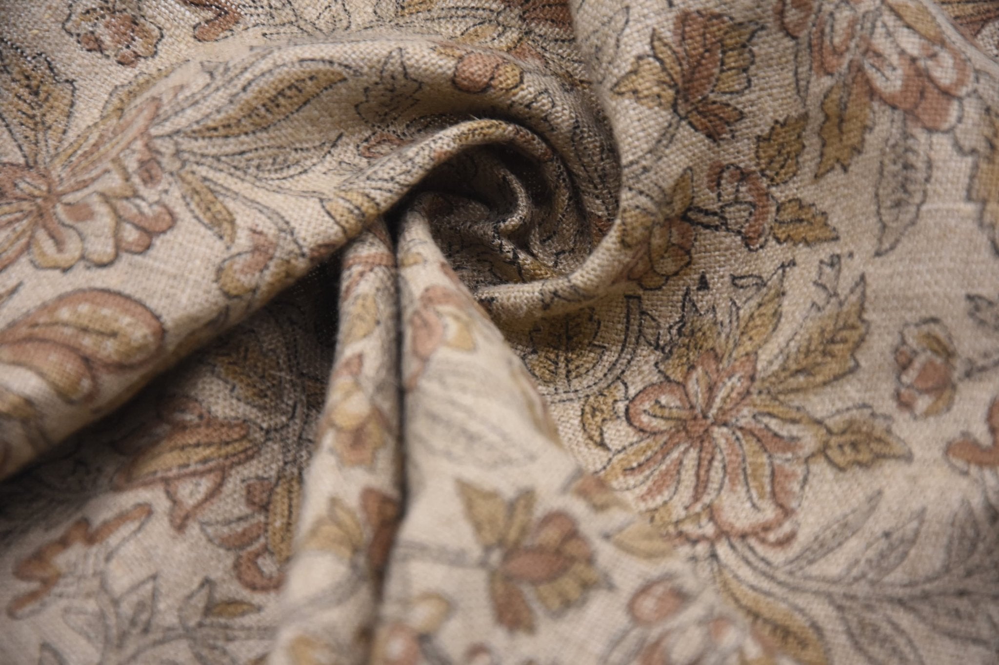 Hand block Thick Linen 58" Wide, Linen the Yard, Floral Fabric by The Yard, Upholstery Cushion Cover Fabric - QUDRAT