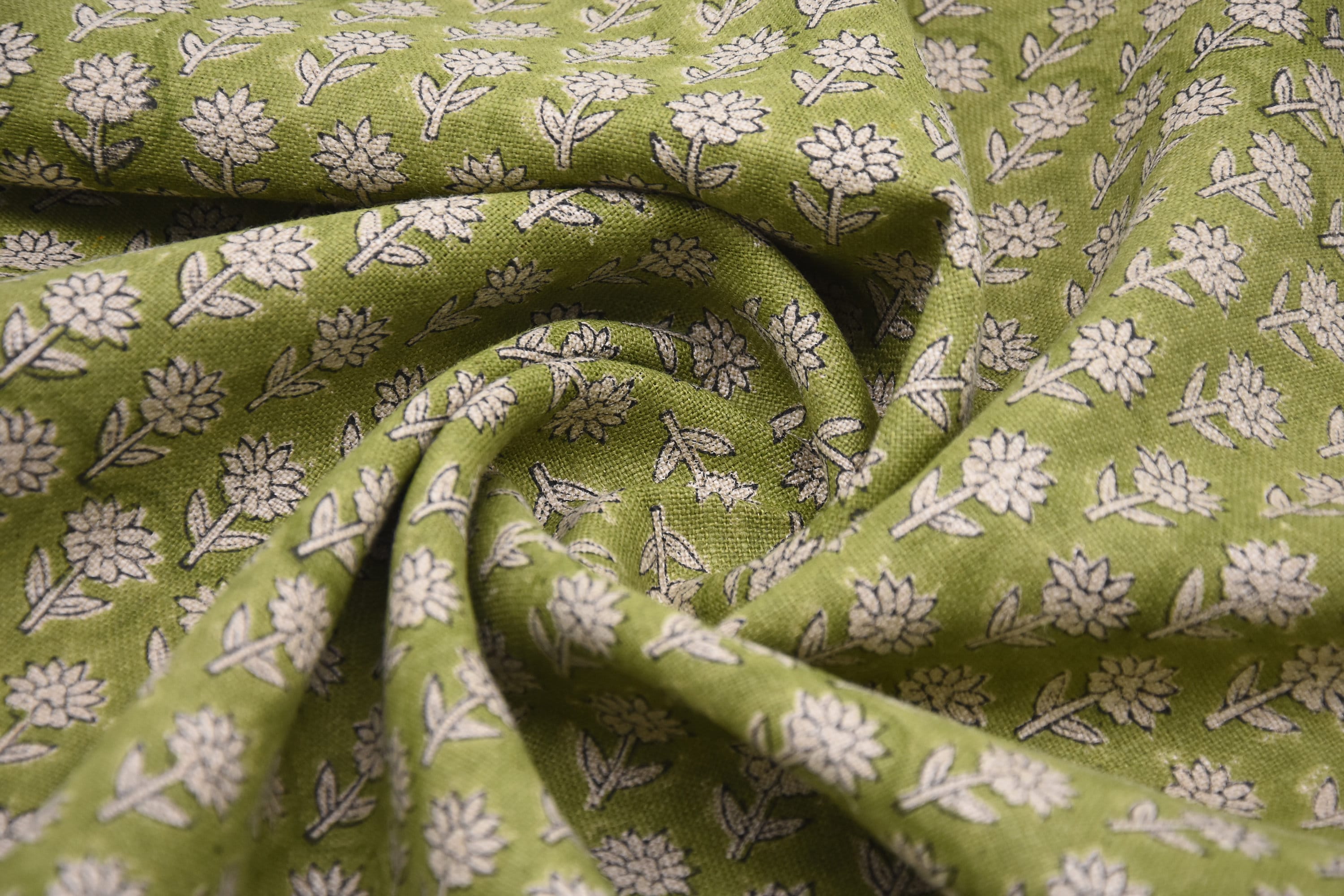 Thick Linen 58" Wide Indian hand block floral print, fabric by the yard, hand made upholstery sofa cover - PANKHUDI