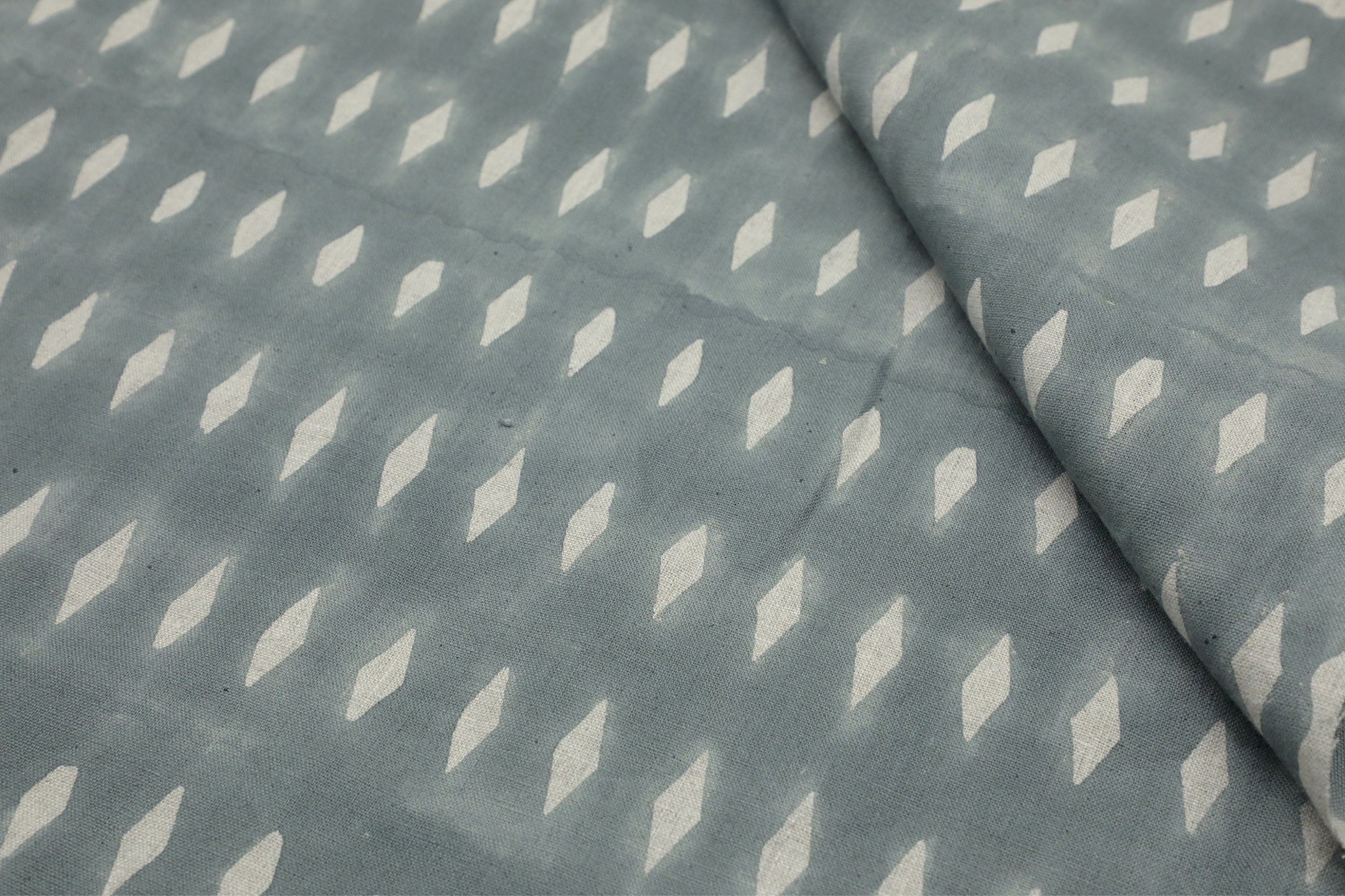 Hand crafted block print pure linen fabric - OMJI