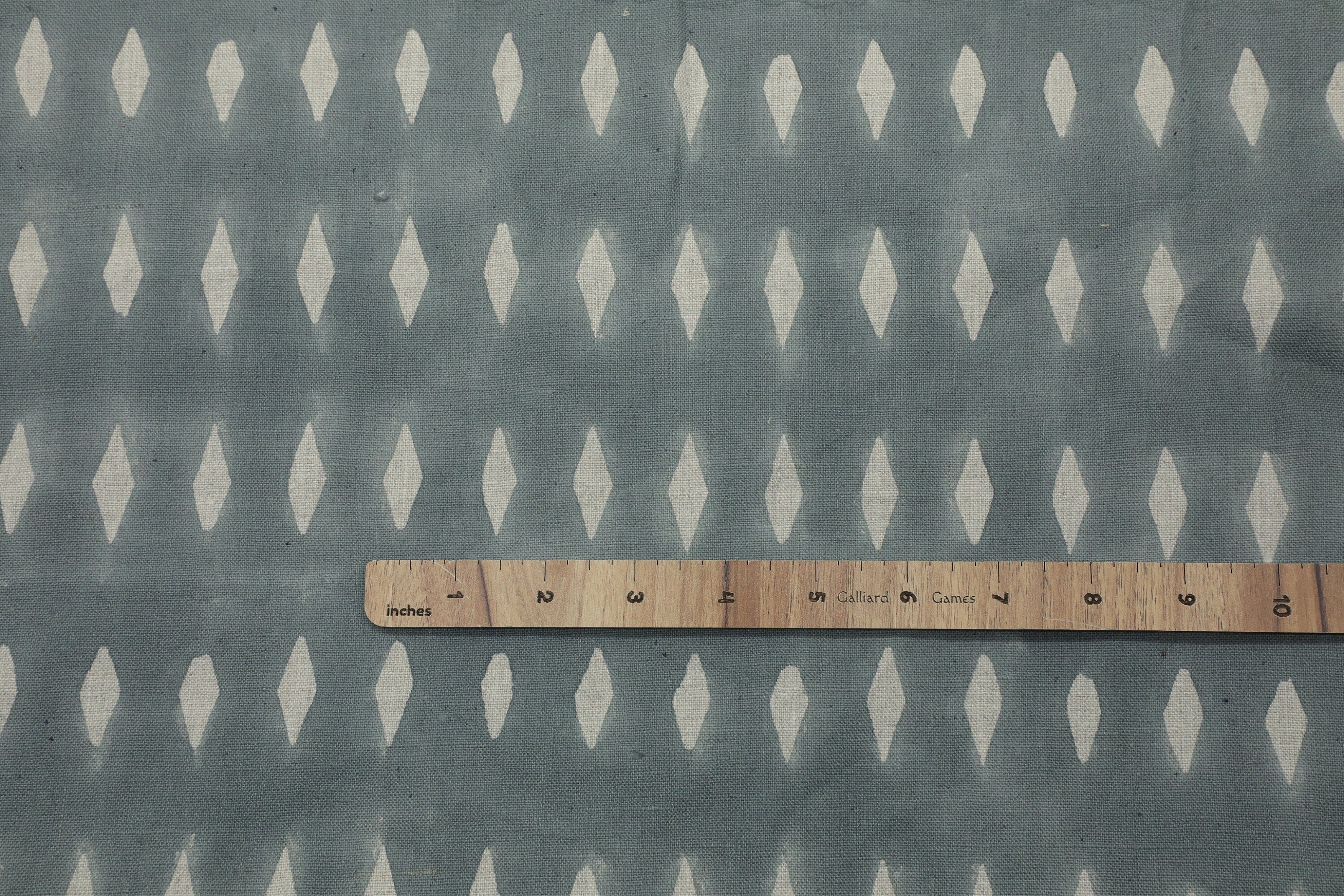 Hand crafted block print pure linen fabric - OMJI