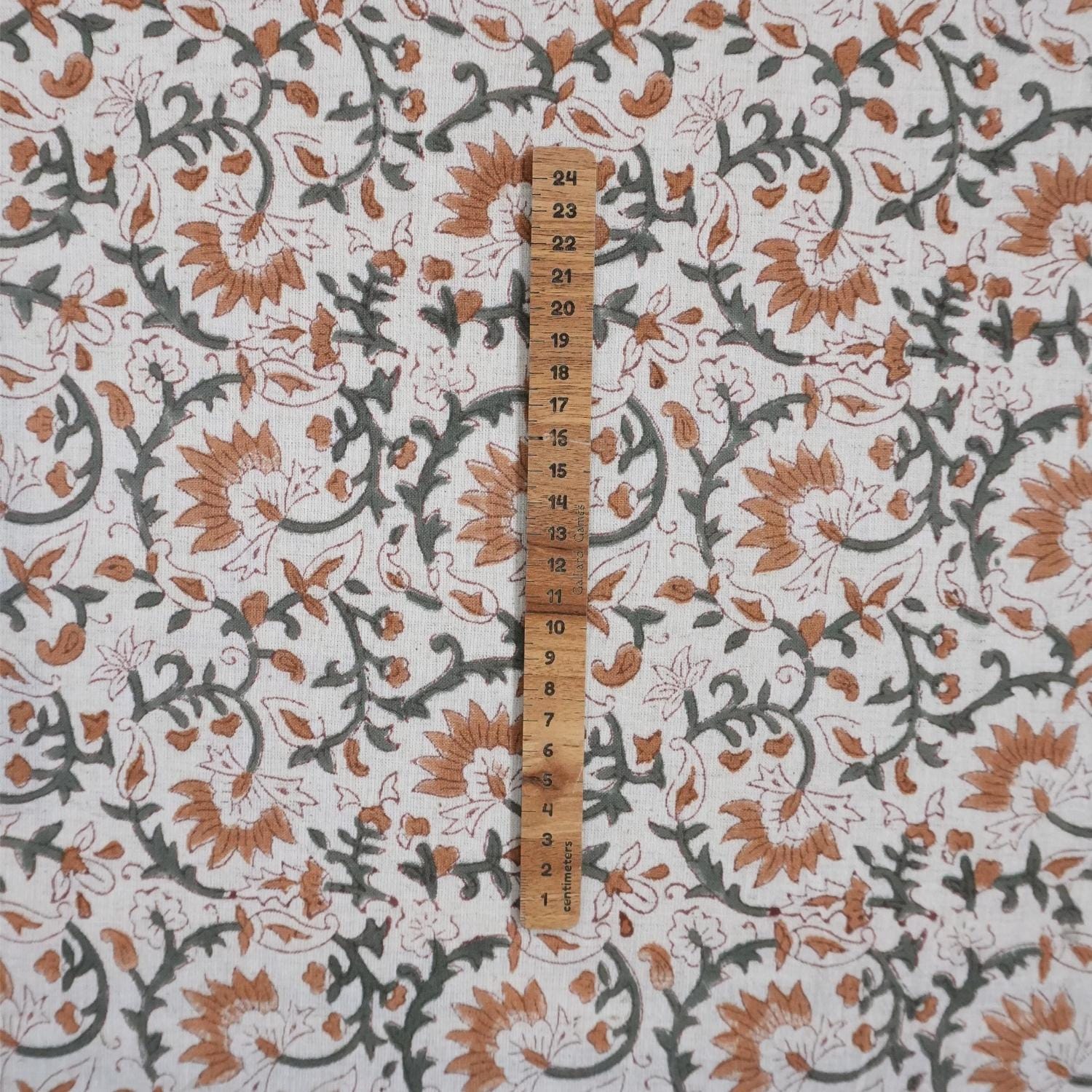 HAND BLOCK PRINT, FLORAL RUST FABRIC, LINEN TABLECLOTH AND NAPKINS, INDIAN TEXTILE - MADHAV